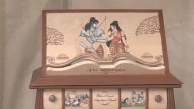 அயோத்தியில் ராமர் கோயிலுக்கு ரூ.1.65 லட்சம் மதிப்புள்ள ராமாயணம் 